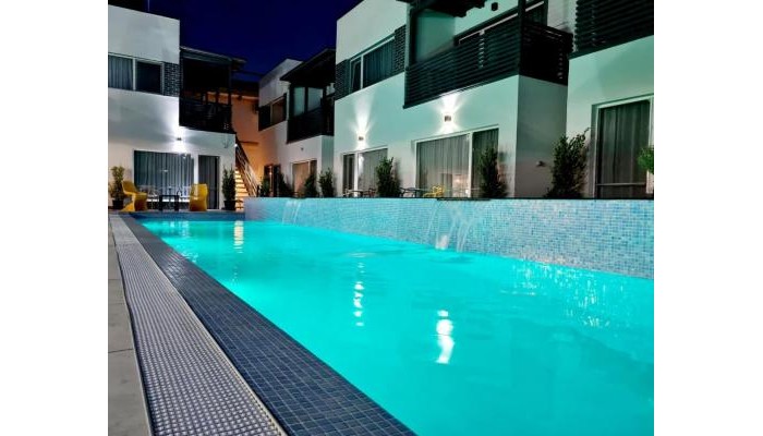 Complex Bunga Bunga poza 8