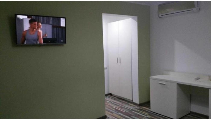 Complex Bunga Bunga poza 3