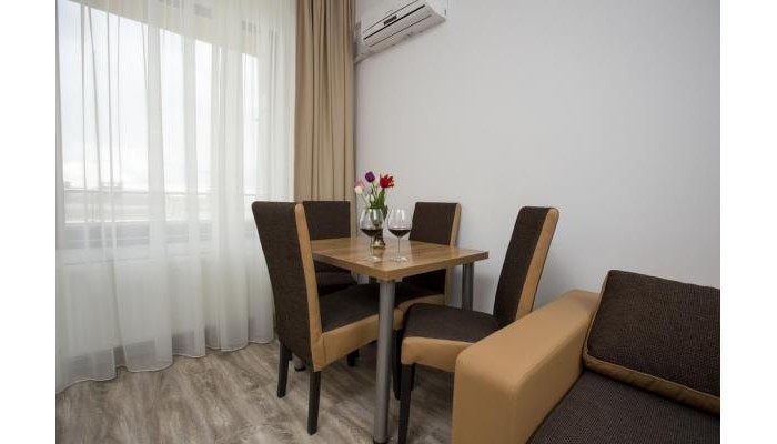 Chic Sea View Apartment Mamaia poza 10