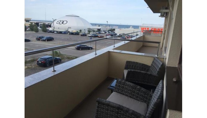 Chic Sea View Apartment Mamaia poza 13