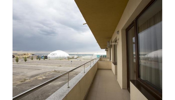 Chic Sea View Apartment Mamaia poza 12