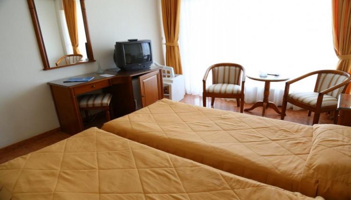 Hotel Comandor poza 3