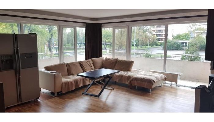 Piano Bar Holidays Apartments poza 2