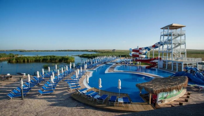 Peninsula Resort poza 5