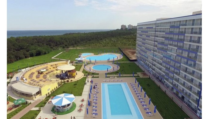 Blaxy Premium Resort poza 1