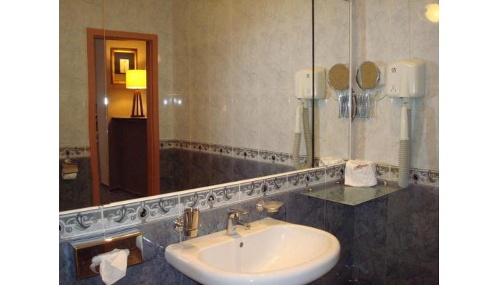 Aparthotel Atlantic Oradea poza 15