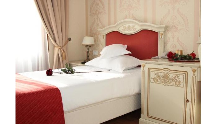 Astoria Grand Hotel poza 11