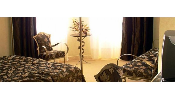 Hotel Vulturul Negru poza 7