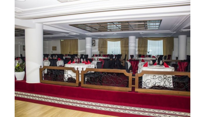 Complex Turistic Cornul Vanatorului poza 5