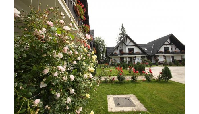 Complex Vile Ruia poza 2