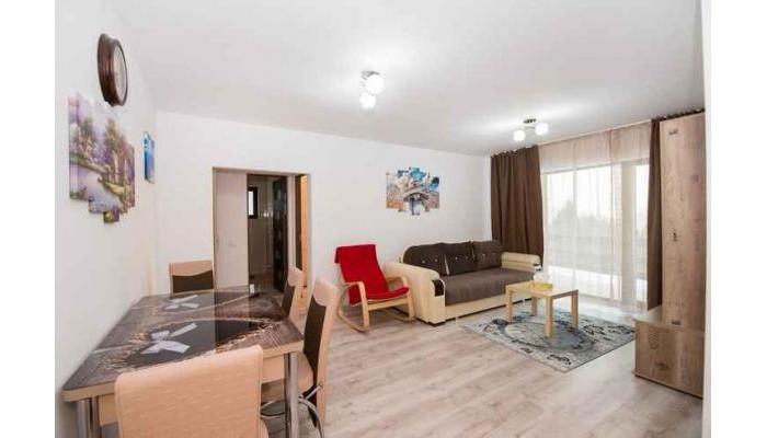 Beautiful And Bright Apartment poza 3