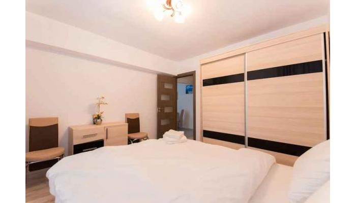 Beautiful And Bright Apartment poza 6