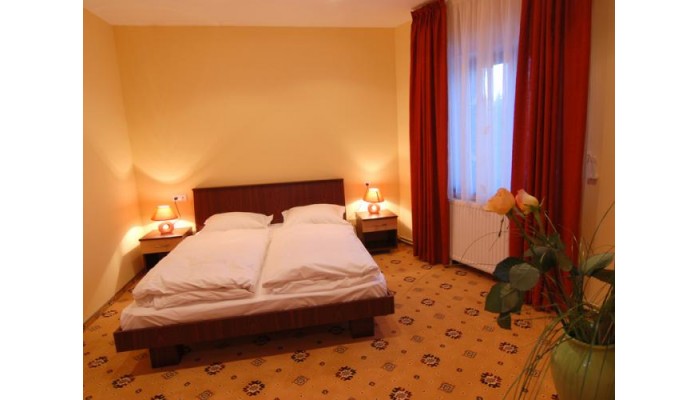 Hotel Cabana Vanatorilor poza 5