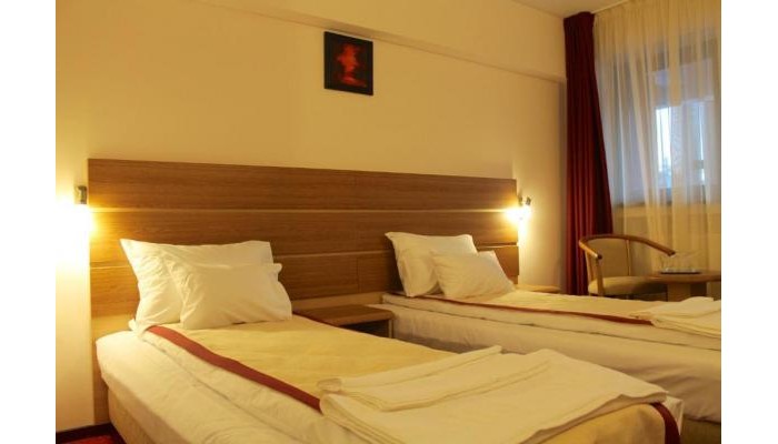 Hotel Carpati poza 4