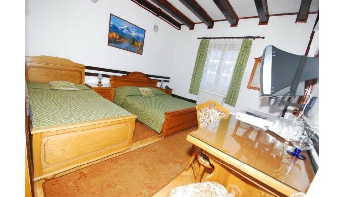 Pensiunea Casa Bradul poza 3