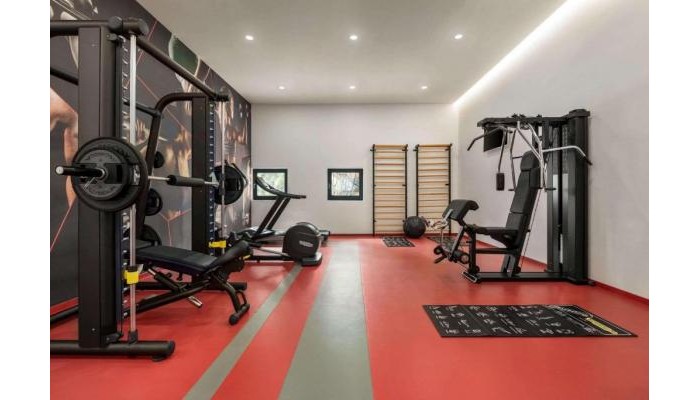 Hotel Ramada By Wyndham Ramnicu Valcea poza 0