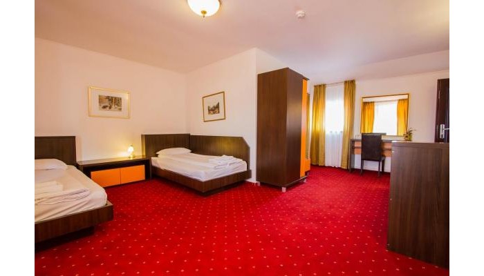 Complex Turistic Max International poza 4