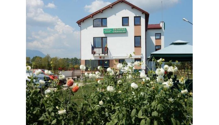 Pensiunea Cetatea Craiului poza 1