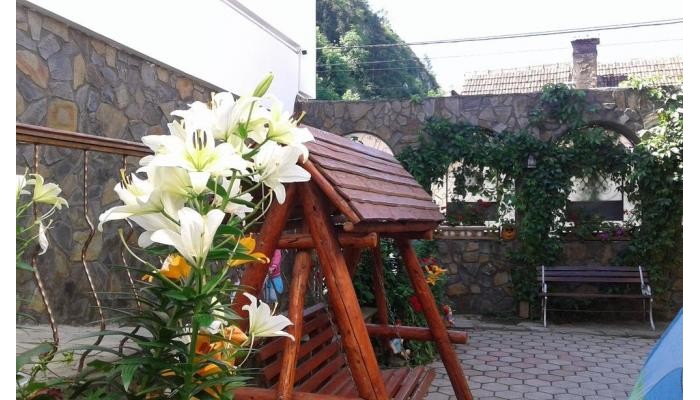 Pensiunea Rock Red poza 9