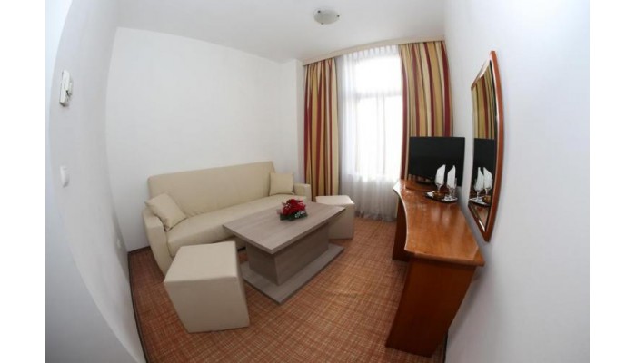 Hotel Dana Ii poza 1