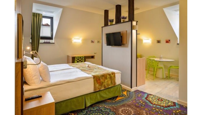 Hotel Blumenhaus Sibiu poza 4
