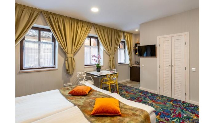 Hotel Blumenhaus Sibiu poza 25