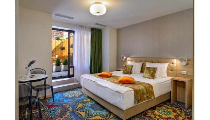 Hotel Blumenhaus Sibiu poza 19