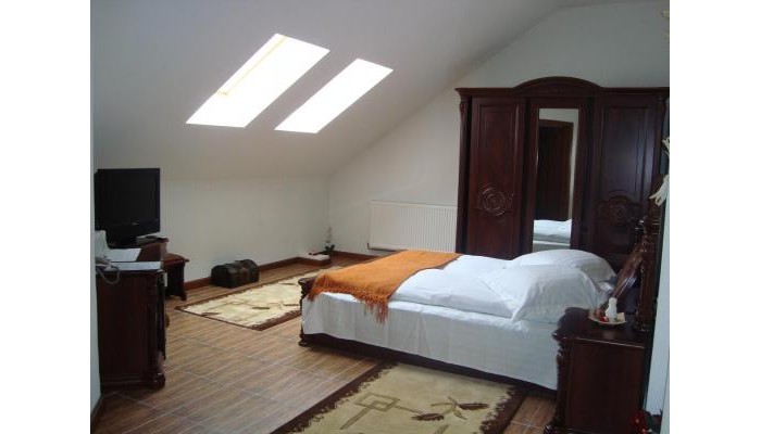 Poza pentru Hotel Casa Iurca De Calinesti 3303-1600953675 Hotel Casa Iurca De Calinesti poza 10