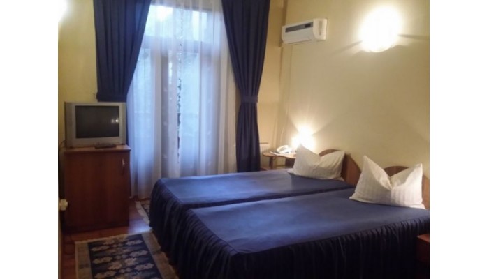 Poza pentru Vila Royal 726-1540689592 Vila Royal poza 1
