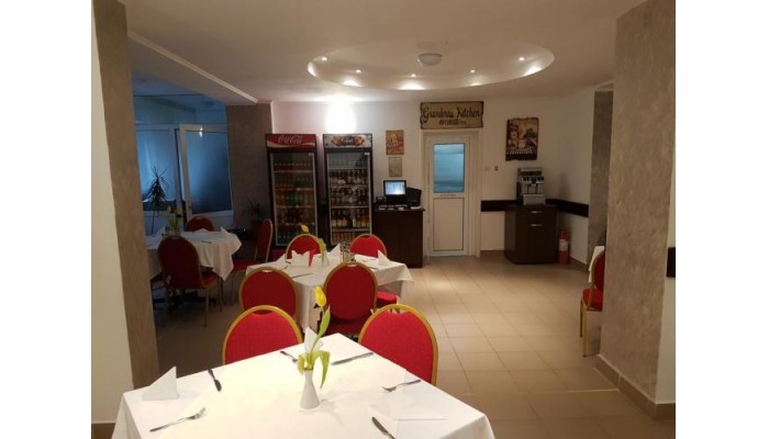 Hotel Cristal / Stadion poza 2