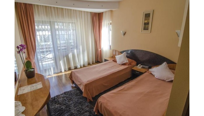 Hotel Marami poza 12