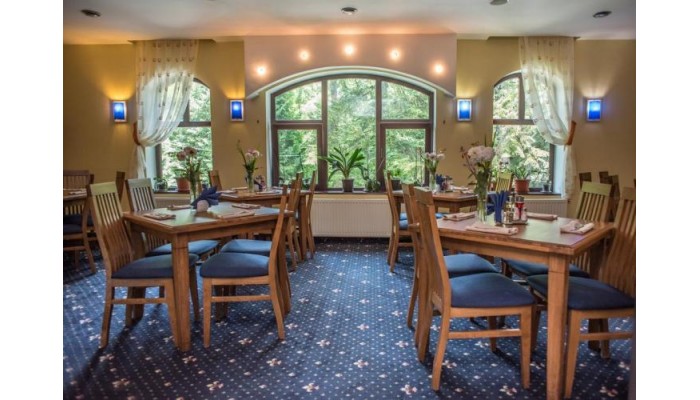 Hotel Marami poza 16