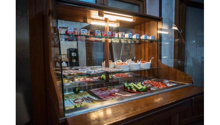 Hotel Marea Neagra Sinaia poza 14