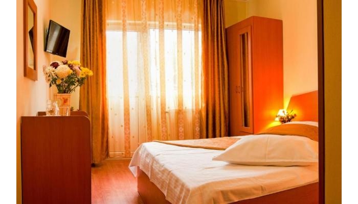 Hotel Riviera poza 2