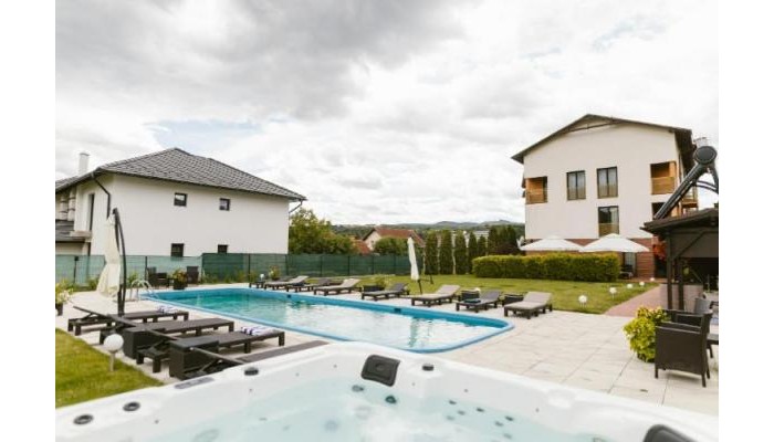 Hotel Hanul Conitei poza 12