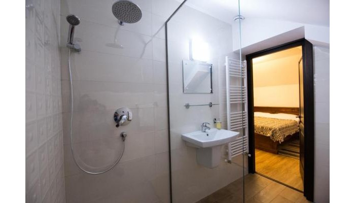 Pensiunea Tara Fagilor poza 7