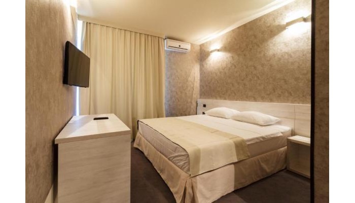 Hotel Ymy poza 2