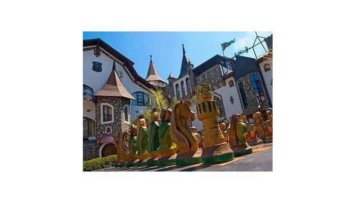 Hotel Castel Printul Vanator poza 1