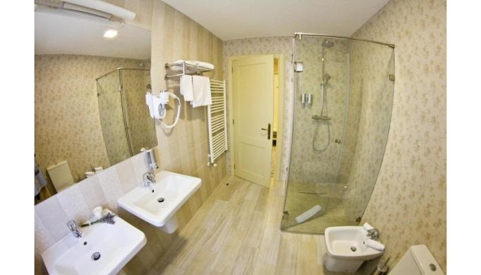 Pensiunea Sarea-n Bucate (Crama La Salina) poza 10