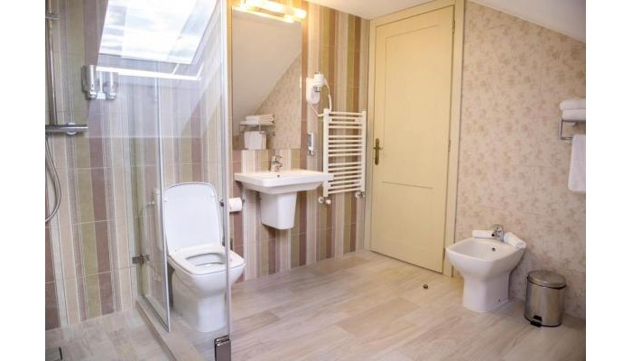 Pensiunea Sarea-n Bucate (Crama La Salina) poza 9