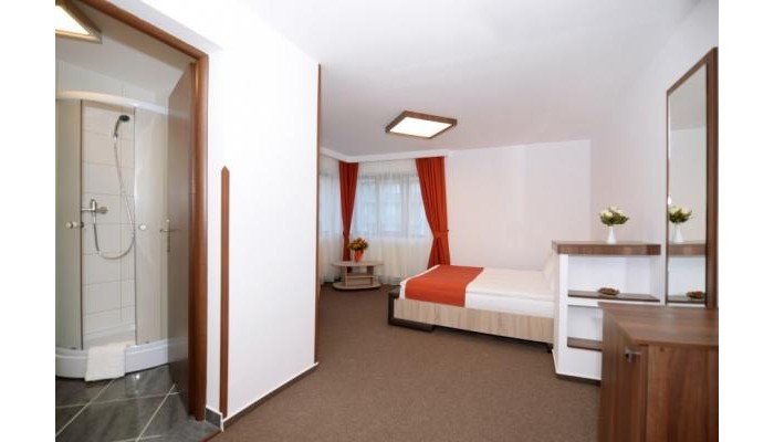 Vila Calimanel poza 10