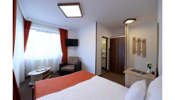 Vila Calimanel poza 7