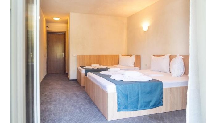 Mera Holiday Resort - Anca & Irina poza 3