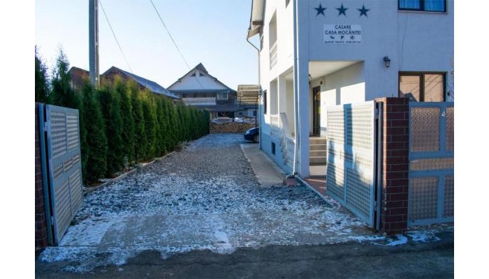 Hotel Casa Mocanitei poza 4